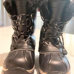 Kelly Youth Black/Grey Snow Boots